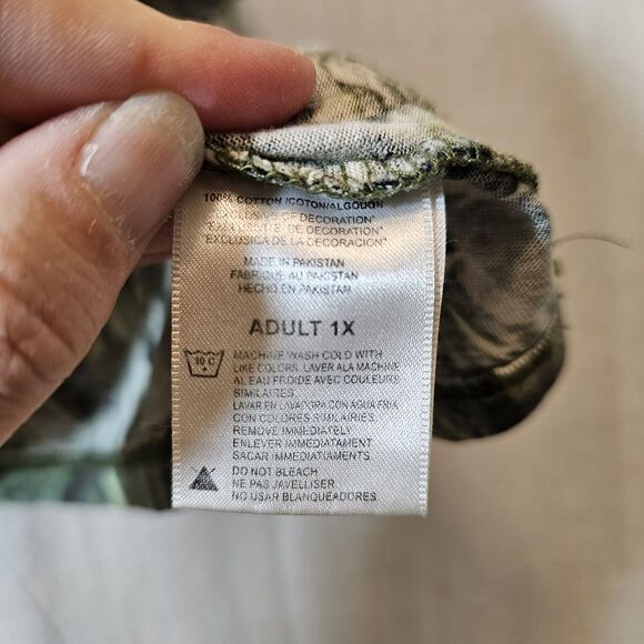 Fishouflage Bass Fishing Short Sleeve Men's XL Shirt Camouflage Fishermen - Picture 5 of 8